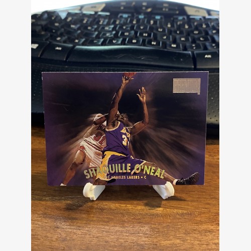 1997-98 SkyBox Premium #116 Shaquille O'Neal