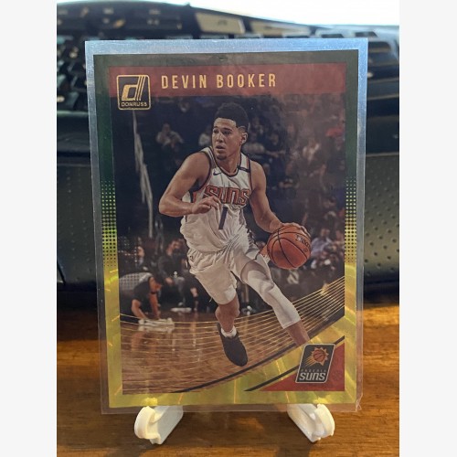 2018-19 Donruss Holo Green and Yellow Laser #119 Devin Booker