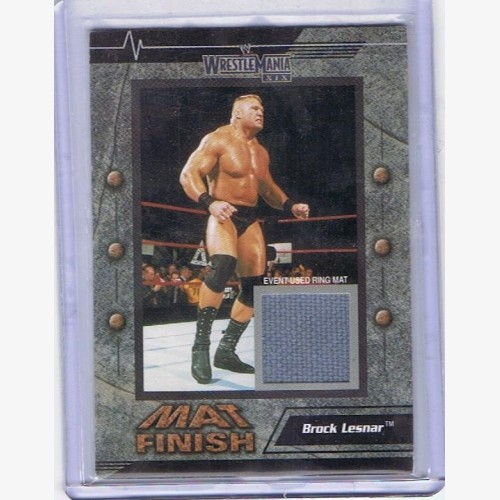 WWE / WWF BROCK LESNAR 2003 FLEER WRESTLEMANIA XIX MAT FINISH #1 EVENT-USED MAT RELIC CARD